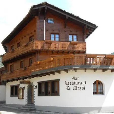 Hotel Mazot Zermatt 3*