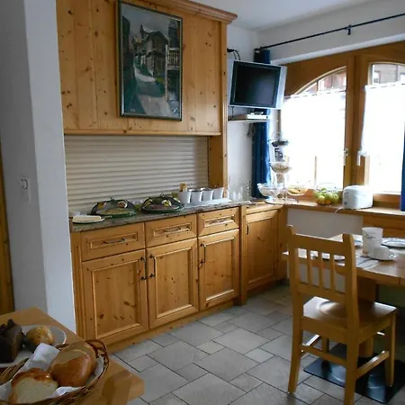 Hotel Mazot Zermatt 3*